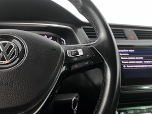 Внедорожник Volkswagen Tiguan 2019 года, 2325000 рублей, Казань