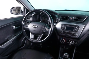 Седан Kia Rio 2014 года, 719000 рублей, Пермь
