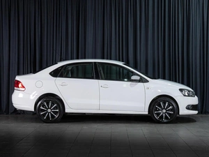 Седан Volkswagen Polo 2012 года, 820000 рублей, Волгоград