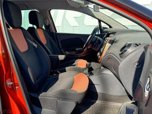 Внедорожник Renault Kaptur 2016 года, 1199000 рублей, Кропоткин