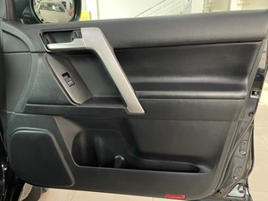 Внедорожник Toyota Land Cruiser Prado 2021 года, 7797000 рублей, Солонцы