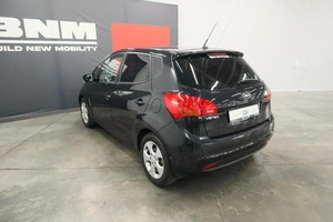 Компактвэн Kia Venga 2014 года, 1300000 рублей, Курск