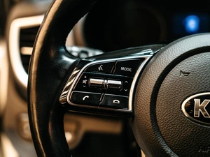 Внедорожник Kia Seltos 2020 года, 2249000 рублей, Красноярск