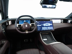 Внедорожник Avatr 11 2023 года, 5099055 рублей, Москва