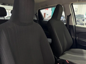 Хетчбэк Toyota Vitz 2018 года, 969000 рублей, Красноярск