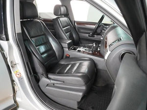 Внедорожник Volkswagen Touareg 2007 года, 879000 рублей, Воронеж