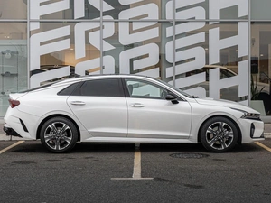 Седан Kia K5 2022 года, 2895000 рублей, Краснодар