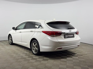 Универсал Hyundai i40 2013 года, 1065000 рублей, Казань