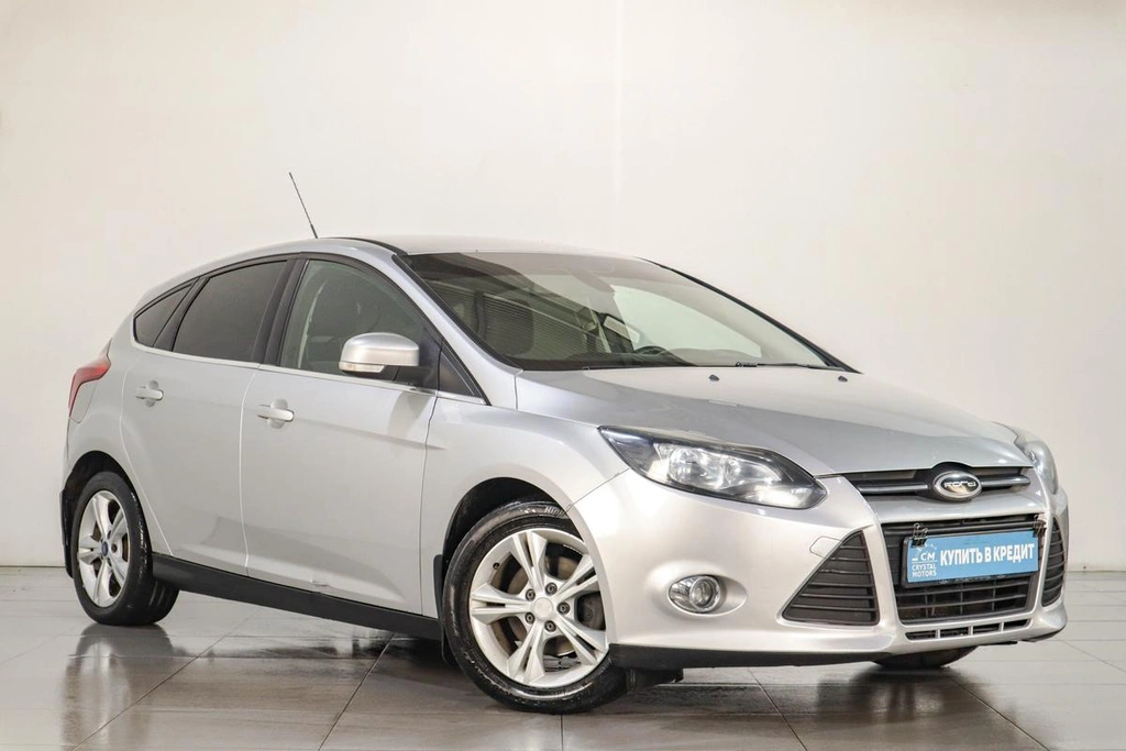 Хетчбэк Ford Focus 2013 года, 859000 рублей, Челябинск