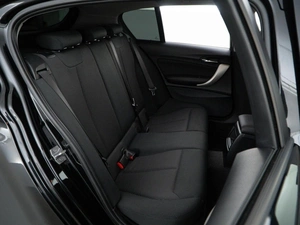 Хетчбэк BMW 1 серия 2018 года, 1817077 рублей, Москва