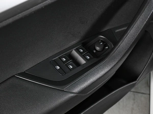 Внедорожник Skoda Karoq 2020 года, 2519000 рублей, Аксай