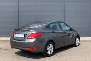 Седан Hyundai Solaris 2014 года, 775000 рублей, Солонцы