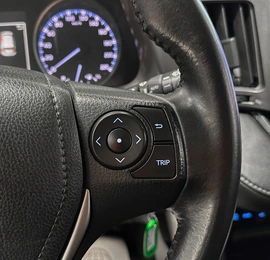 Внедорожник Toyota RAV4 2018 года, 2380000 рублей, Красноярск