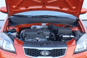 Хэтчбек Kia Rio 2011 года, 650000 рублей, Брянск