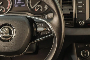 Внедорожник Skoda Karoq 2021 года, 2229000 рублей, Челябинск
