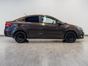 Седан Kia Rio 2016 года, 919000 рублей, Саратов