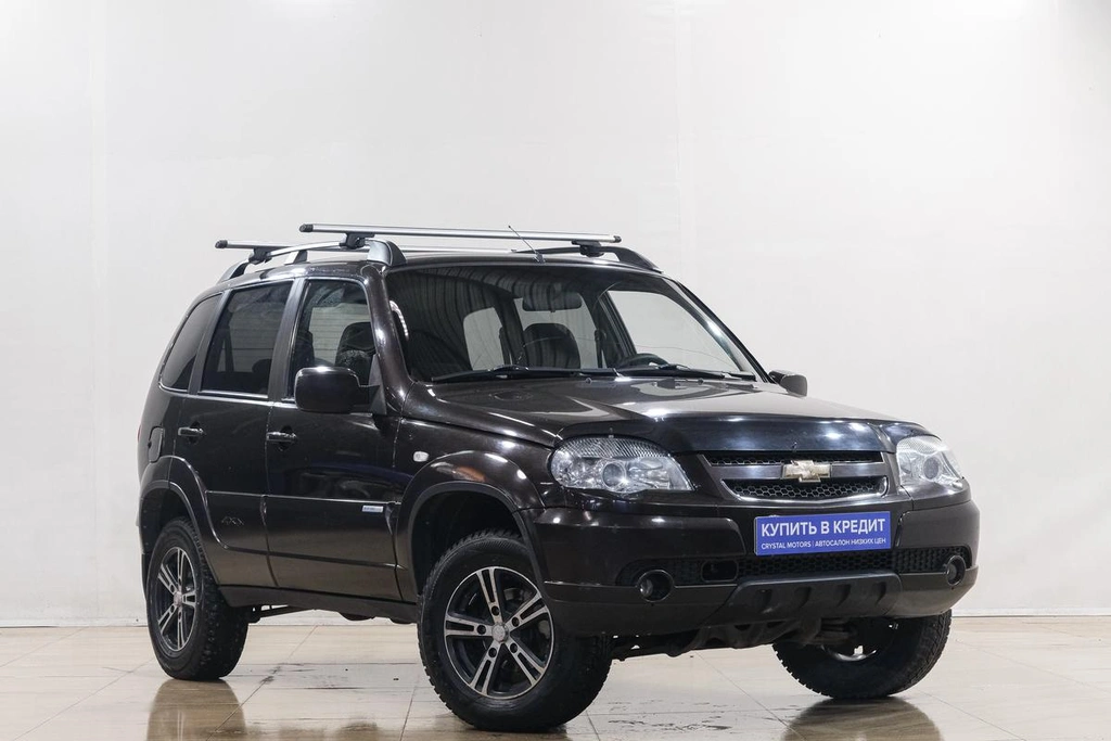 Внедорожник Chevrolet Niva 2011 года, 559000 рублей, Новокузнецк
