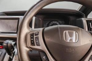 Минивэн Honda Stepwgn 2012 года, 1469000 рублей, Челябинск