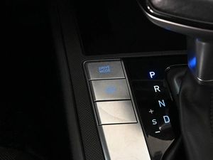 Седан Hyundai Elantra 2021 года, 1899000 рублей, Ростов-на-Дону