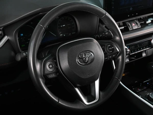 Внедорожник Toyota RAV4 2024 года, 4849000 рублей, Аксай