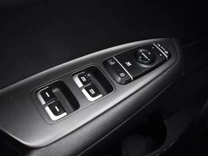 Седан Kia Optima 2017 года, 1298200 рублей, Казань