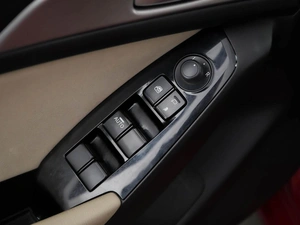 Седан Mazda 3 2018 года, 1527055 рублей, Москва