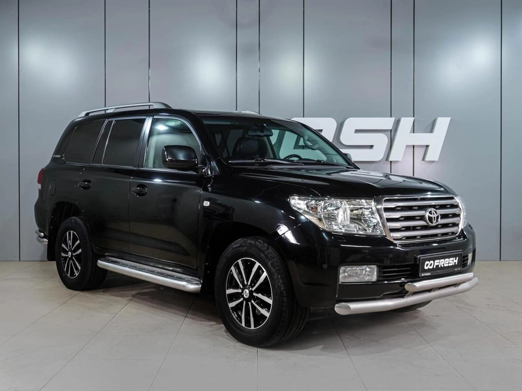 Внедорожник Toyota Land Cruiser 2011 года, 3499000 рублей, Воронеж