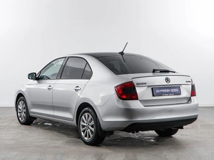 Лифтбек Skoda Rapid 2018 года, 1599050 рублей, Москва