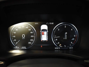 Внедорожник Volvo XC60 2018 года, 3553900 рублей, Казань