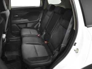 Внедорожник Mitsubishi Outlander 2021 года, 2250000 рублей, Казань