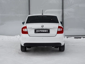 Лифтбек Skoda Rapid 2015 года, 940333 рублей, Тверь