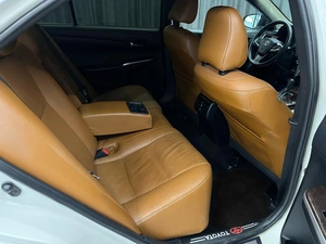 Седан Toyota Camry 2017 года, 1799000 рублей, Красноярск
