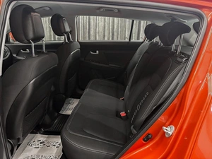 Внедорожник Kia Sportage 2013 года, 1290000 рублей, Красноярск