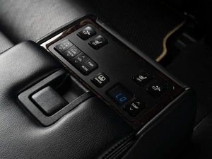 Седан Toyota Camry 2015 года, 2249000 рублей, Тюмень