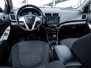 Седан Hyundai Solaris 2015 года, 805000 рублей, Ставрополь