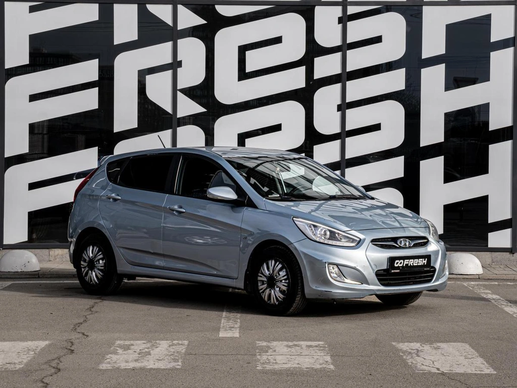 Хетчбэк Hyundai Solaris 2013 года, 925000 рублей, Краснодар