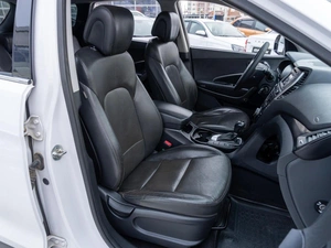 Внедорожник Hyundai Santa Fe 2017 года, 2319000 рублей, Саратов