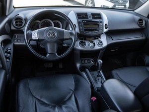 Внедорожник Toyota RAV4 2006 года, 1379000 рублей, Волгоград
