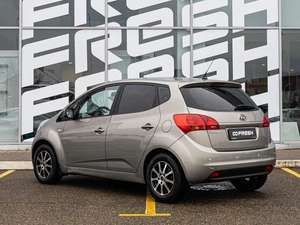 Минивэн Kia Venga 2011 года, 835000 рублей, Краснодар