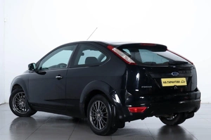 Хетчбэк Ford Focus 2008 года, 629000 рублей, Челябинск