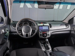 Седан Kia Cerato 2009 года, 649000 рублей, Сургут