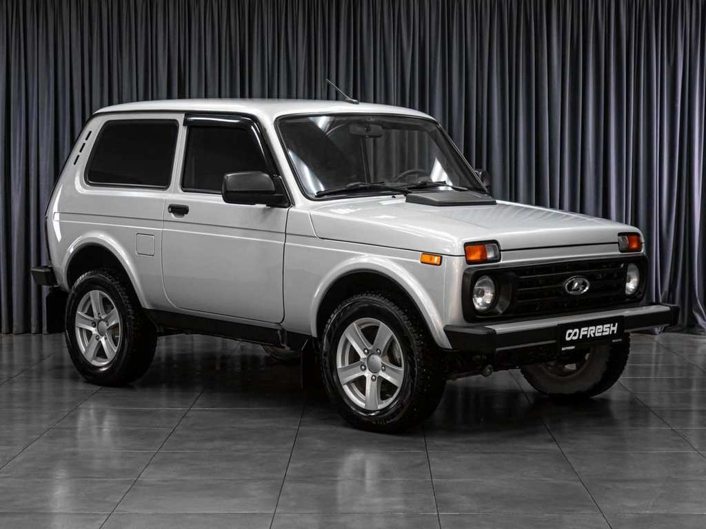Внедорожник ВАЗ (LADA) 4x4 (Нива) 2020 года, 799000 рублей, Тюмень