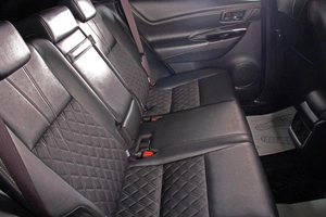 Внедорожник Toyota Harrier 2018 года, 2959000 рублей, Сургут