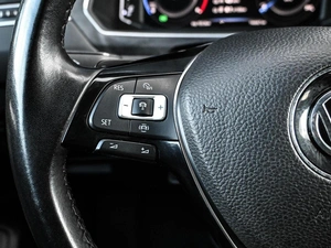 Внедорожник Volkswagen Tiguan Allspace 2019 года, 2684000 рублей, Кирилловка