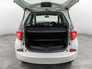 Хетчбэк Toyota Ractis 2011 года, 1080000 рублей, Красноярск