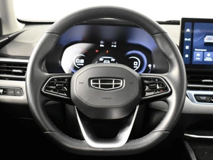 Седан Geely Emgrand 2023 года, 1724200 рублей, Казань
