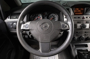 Минивэн Opel Zafira 2008 года, 399000 рублей, Сургут