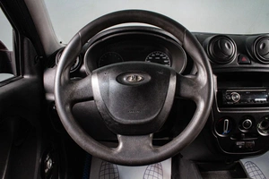 Седан ВАЗ (LADA) Granta 2012 года, 349000 рублей, Сургут