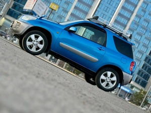 Внедорожник Toyota RAV4 2002 года, 888888 рублей, Красноярск