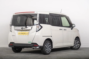 Хетчбэк Toyota Tank 2019 года, 1229000 рублей, Томск